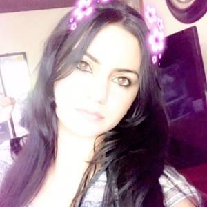 Meet your Posher, Noora